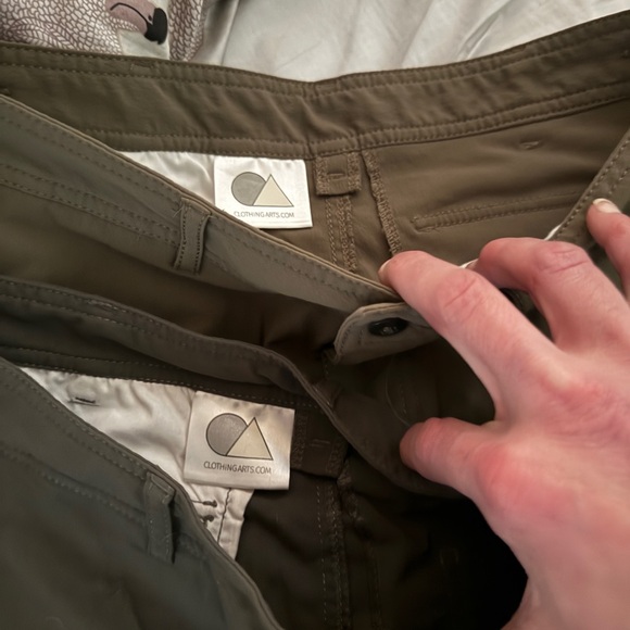 SET of 2 Pairs of Clothing Arts Pocket Proof Travel Pants in Green/khaki sz 8 - Picture 8 of 16